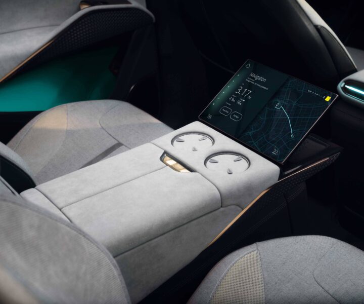 Lotus Eletre